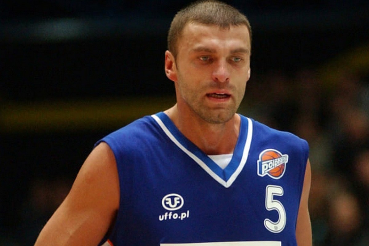 Polish basketball player dies in fire