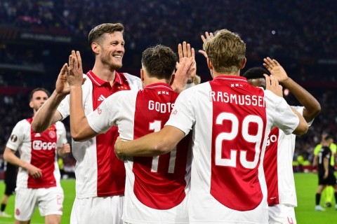 Ajax arrives early for Qarabag clash in Baku