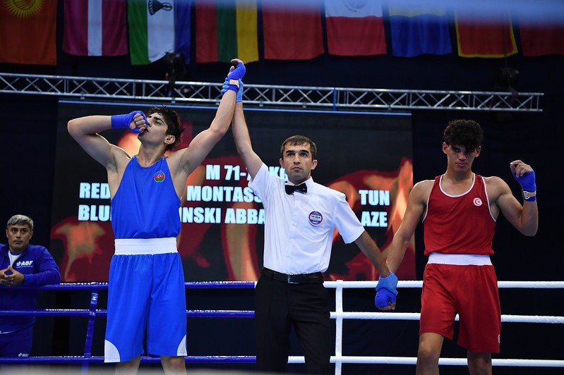 Three Azerbaijani boxers start World Championship with victories