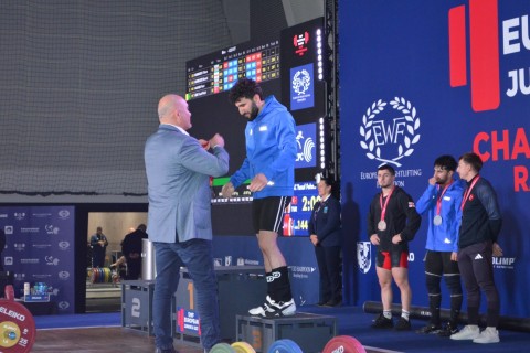 Fuad Həsənov iki medalla fəxri kürsüdə, Tehran Məmmədovdan gümüş medal - FOTO