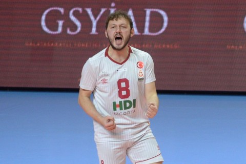 "Arkas Sport"un voleybolçusu "Xilasedici"də