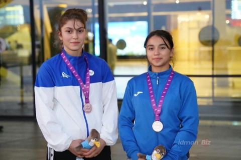 Gimnaziadada birinci yeri tutan cüdoçularımız Vətənə qayıdıblar - FOTO