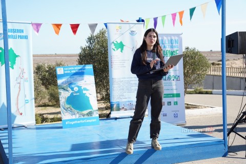 Azerbaijani Olympic prize winners in a flash mob - PHOTO