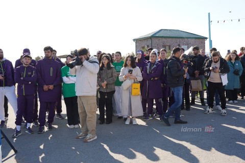 Azerbaijani Olympic prize winners in a flash mob - PHOTO