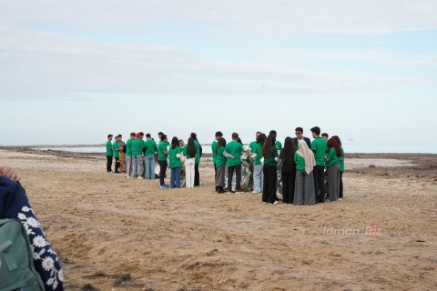 Azerbaijani Olympic prize winners in a flash mob - PHOTO