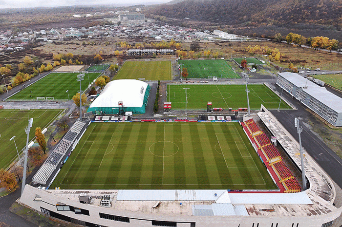 Qəbələ şəhər stadionu millimizin oyununa hazırdır - FOTO - VİDEO