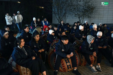 Minister Farid Gayibov meets athletes around the bonfire at the III Sports Festival - PHOTO - VIDEO