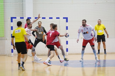 Kur against the Icelandic club - PHOTO