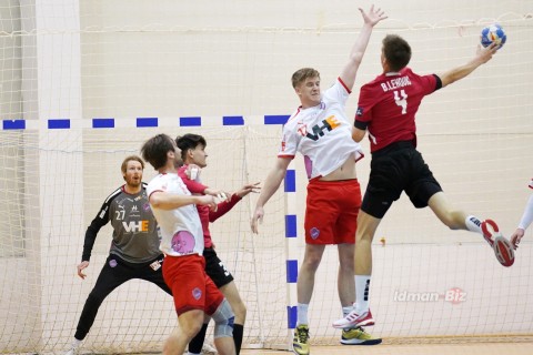 Kur against the Icelandic club - PHOTO