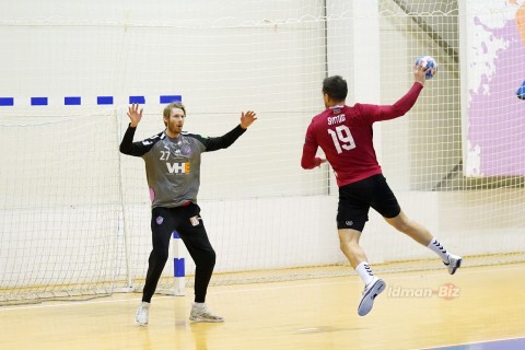 Kur against the Icelandic club - PHOTO