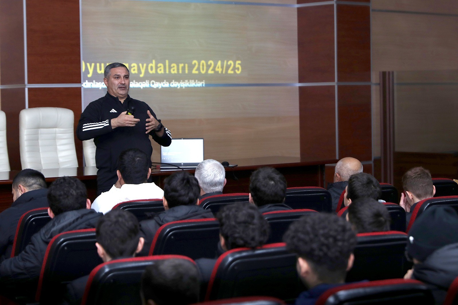 "Qarabağ" akademiyasında seminar