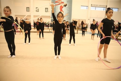 Masterclass in rhythmic gymnastics concludes – PHOTO