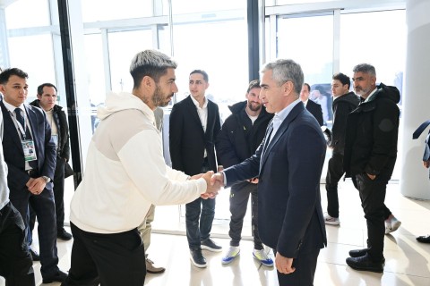 Messi and teammates visit Heydar Aliyev Center - PHOTO