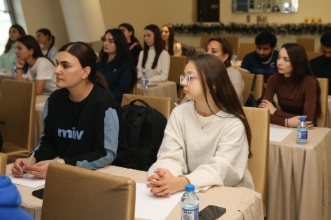 Milli Gimnastika Arenasında akrobatika üzrə hakimlik kursları - FOTO