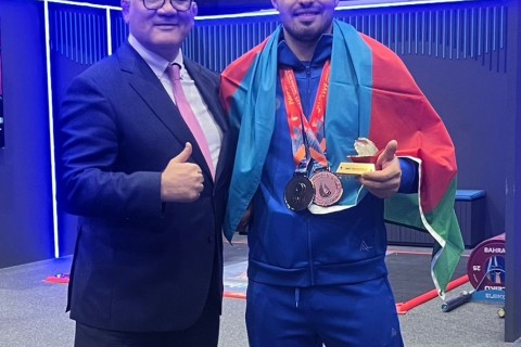 Dadash Dadashbeyli wins silver at World Weightlifting Championship - PHOTO