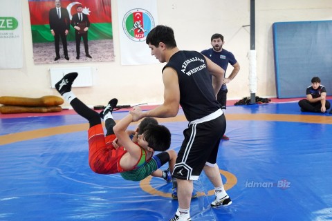 Bu günün uşaqları, sabahın pəhləvanları - FOTO