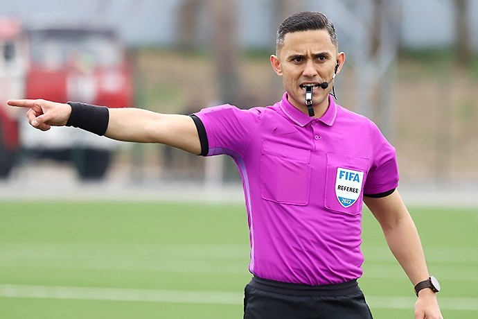 Two Azerbaijani referees reach FIFA's first category for the first time