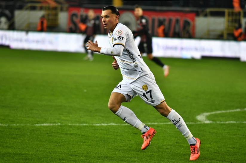 Renat Dadashov: "I'm happy to return to the field"