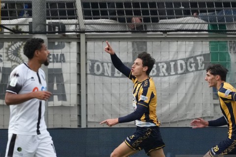 Mussolini's great-grandson scores first professional goal