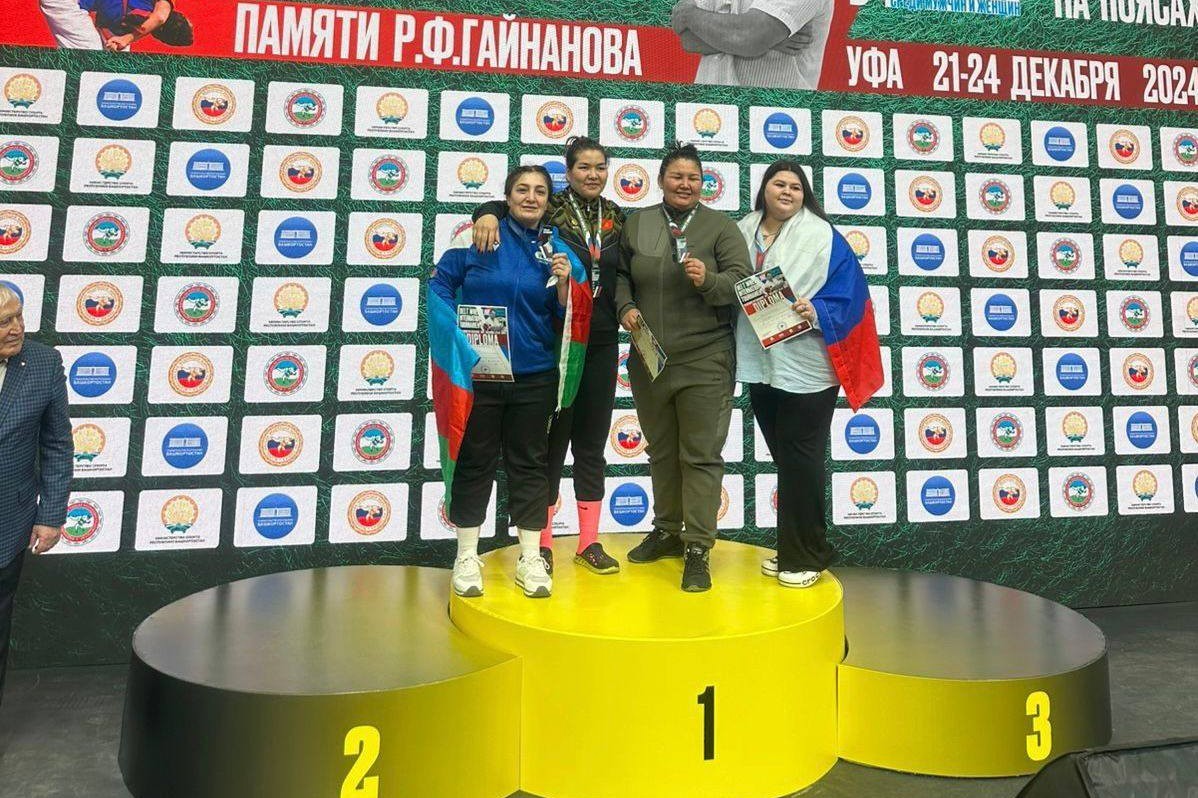 Azərbaycanın kəmər güləşçisi dünya çempionatında gümüş medal qazanıb - FOTO