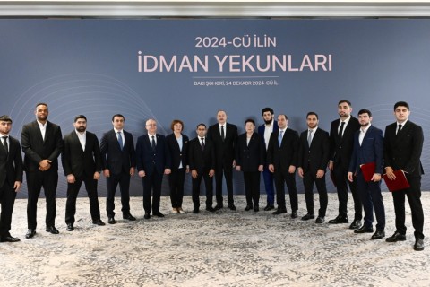 Prezident ilin idman yekunlarına həsr olunan mərasimdə iştirak edib - YENİLƏNİB - FOTO