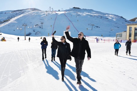 Prezident Şahdağ Turizm Kompleksindəki “Xizək klubu” binasının tikintisi ilə tanış olub - FOTO