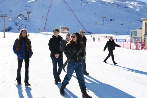 Prezident Şahdağ Turizm Kompleksindəki “Xizək klubu” binasının tikintisi ilə tanış olub - FOTO