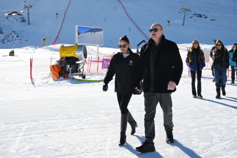 Prezident Şahdağ Turizm Kompleksindəki “Xizək klubu” binasının tikintisi ilə tanış olub - FOTO