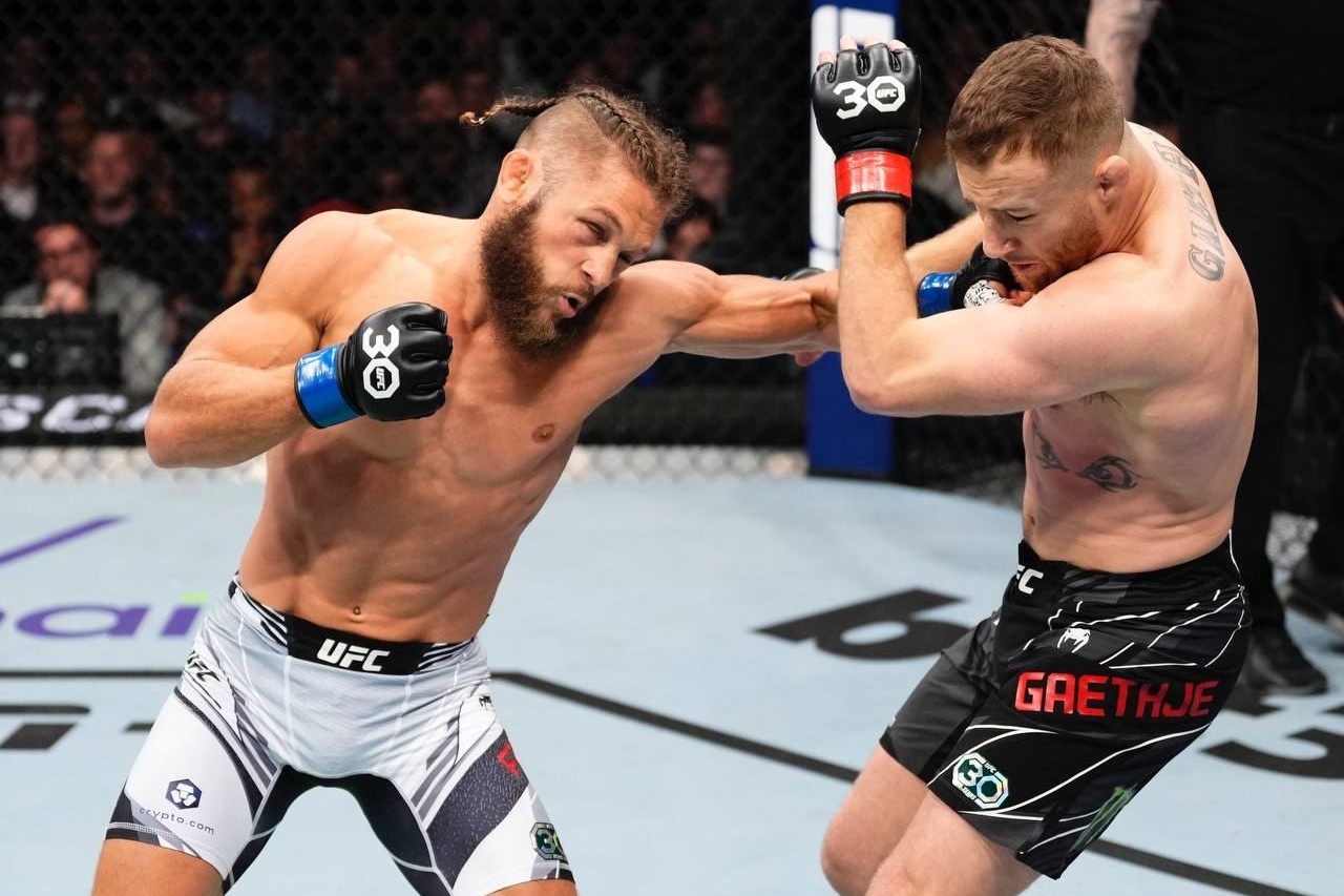 UFC Fiziyevə rəqib tapa bilmir - azərbaycanlı döyüşçü nə vaxt qayıdır?