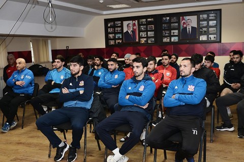 Danışılmış oyunlarla bağlı seminar - FOTO