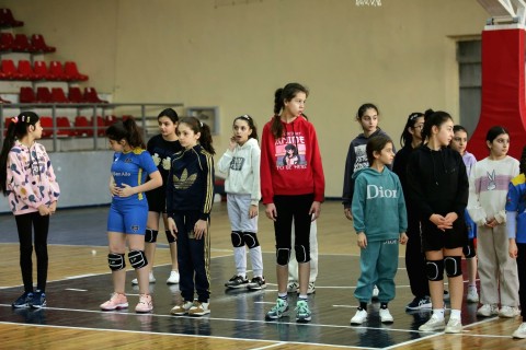 Head coach of the national teams met with young volleyball players in Ganja - PHOTO