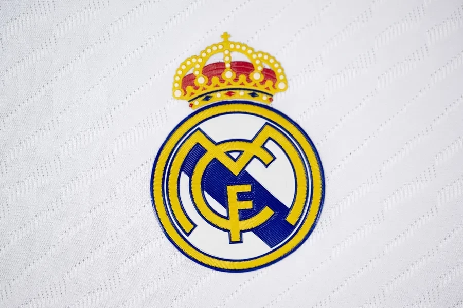 Real Madrid first club to exceed 1 billion euros in annual revenue