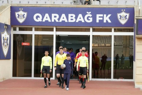 Tofiq Bəhramovun 100 illiyi münasibətilə yubiley matçı futbol veteranlarının qələbəsi ilə bitib - FOTO