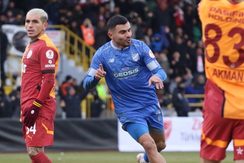 Vusal Isgandarli opens scoring for Boluspor against Galatasaray - VIDEO