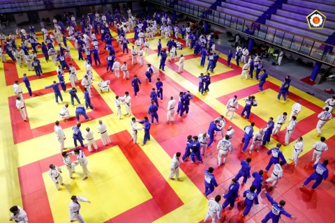 Azerbaijani judo team completes training camp in Paris