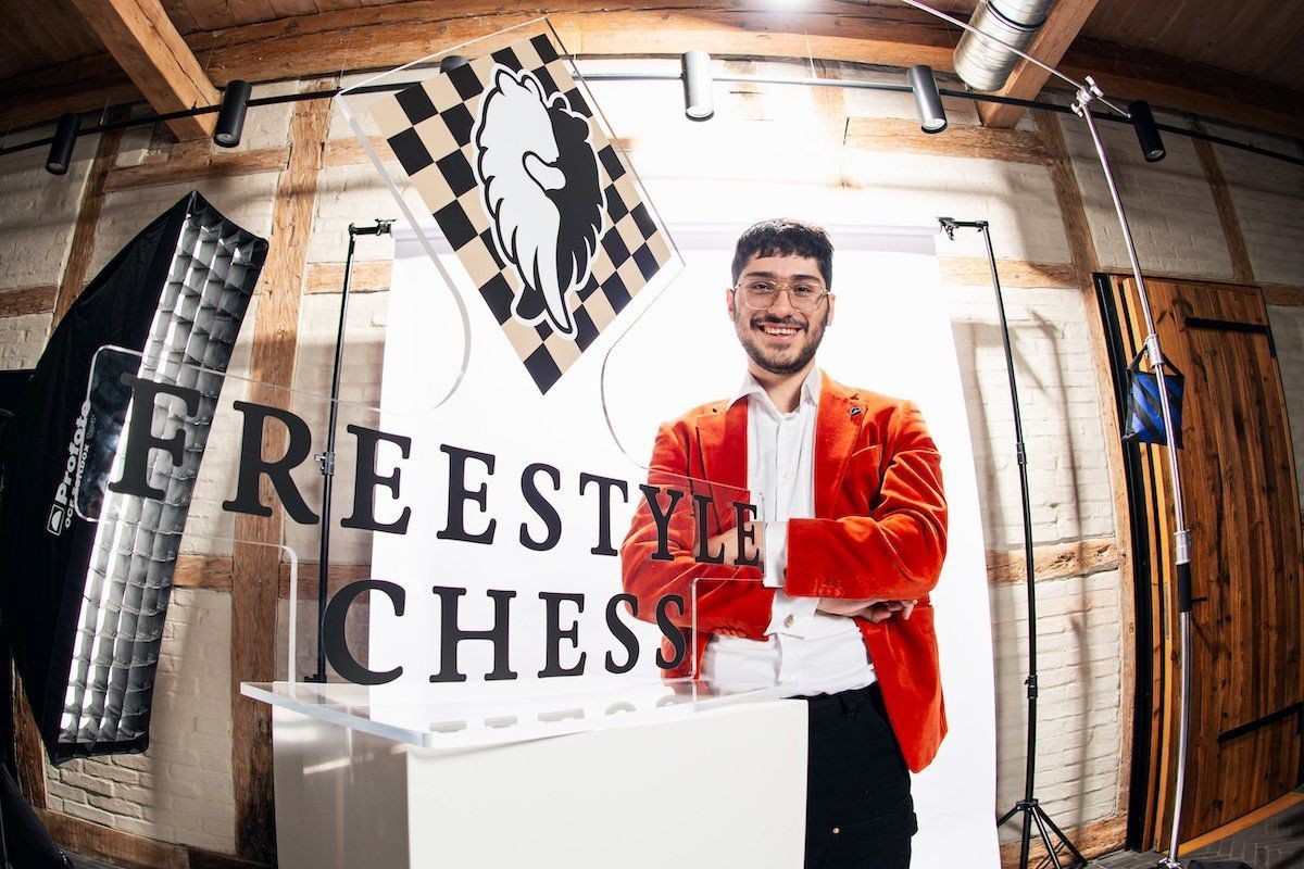 Определились четвертьфиналисты "Freestyle Chess"