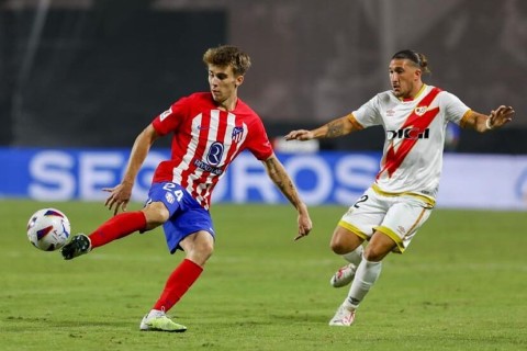 Two clients for Atletico midfielder