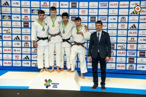 Cüdoçularımızdan Avropa Kubokunda 10 medal - FOTO