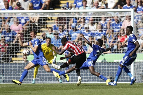 Leicester sets new Premier League 'record' - VIDEO