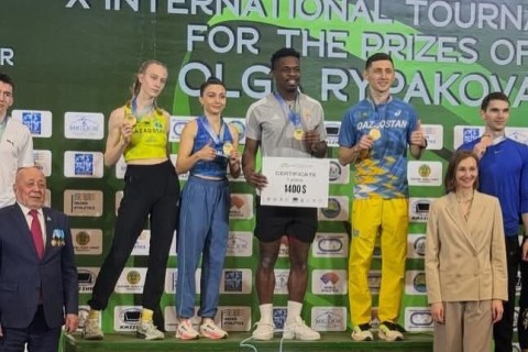 Azerbaijani athlete shines in Kazakhstan