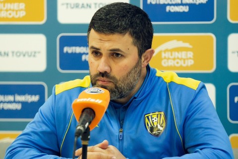 Азер Багиров: "Нам удалось хорошо мотивировать их на игру чемпионата"