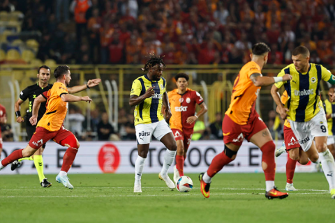 Püşk “Fənərbaxça” ilə “Qalatasaray”ı üz-üzə qoyub