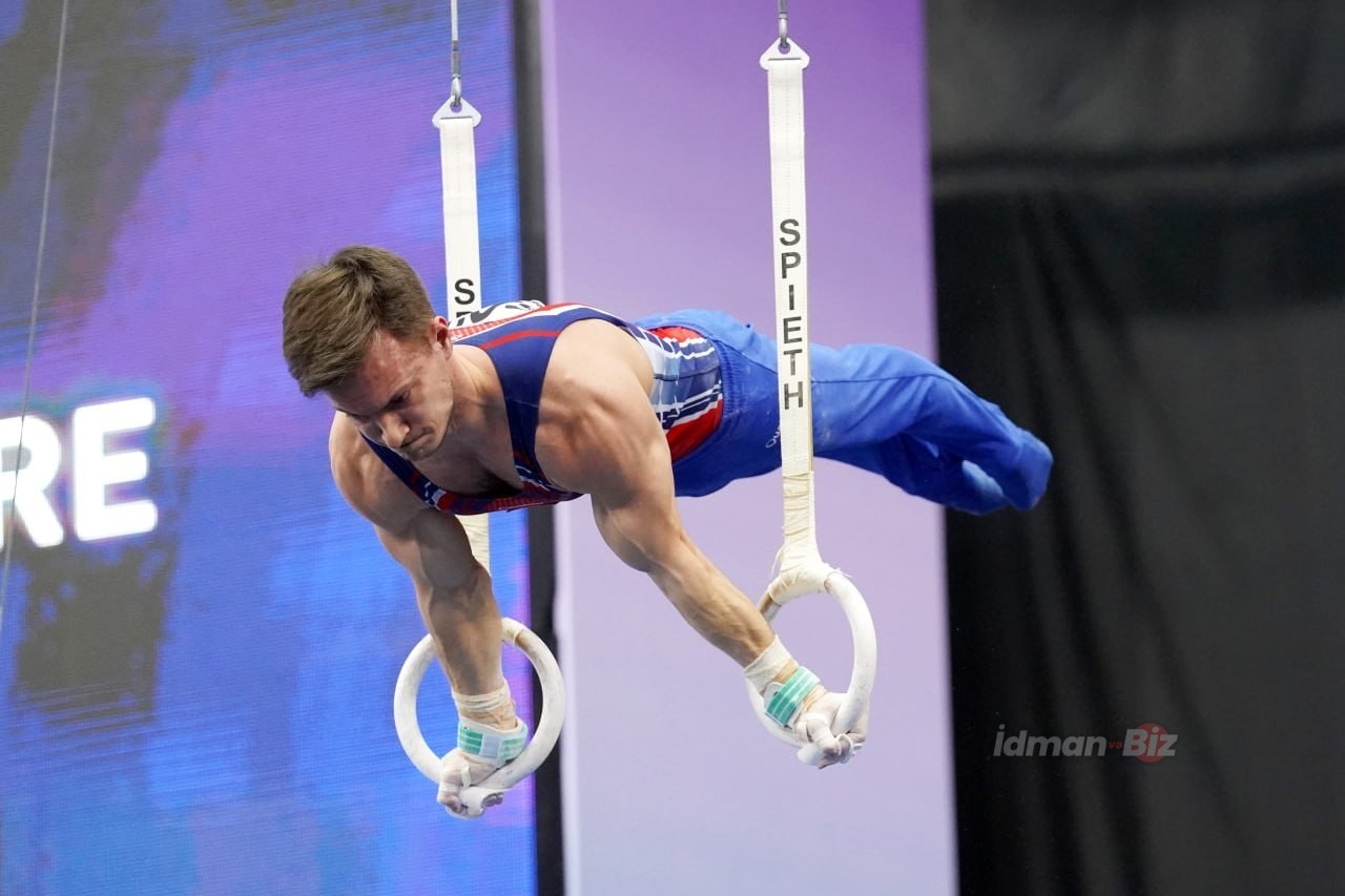 Azerbaijani gymnast wins World Cup in Baku - PHOTO