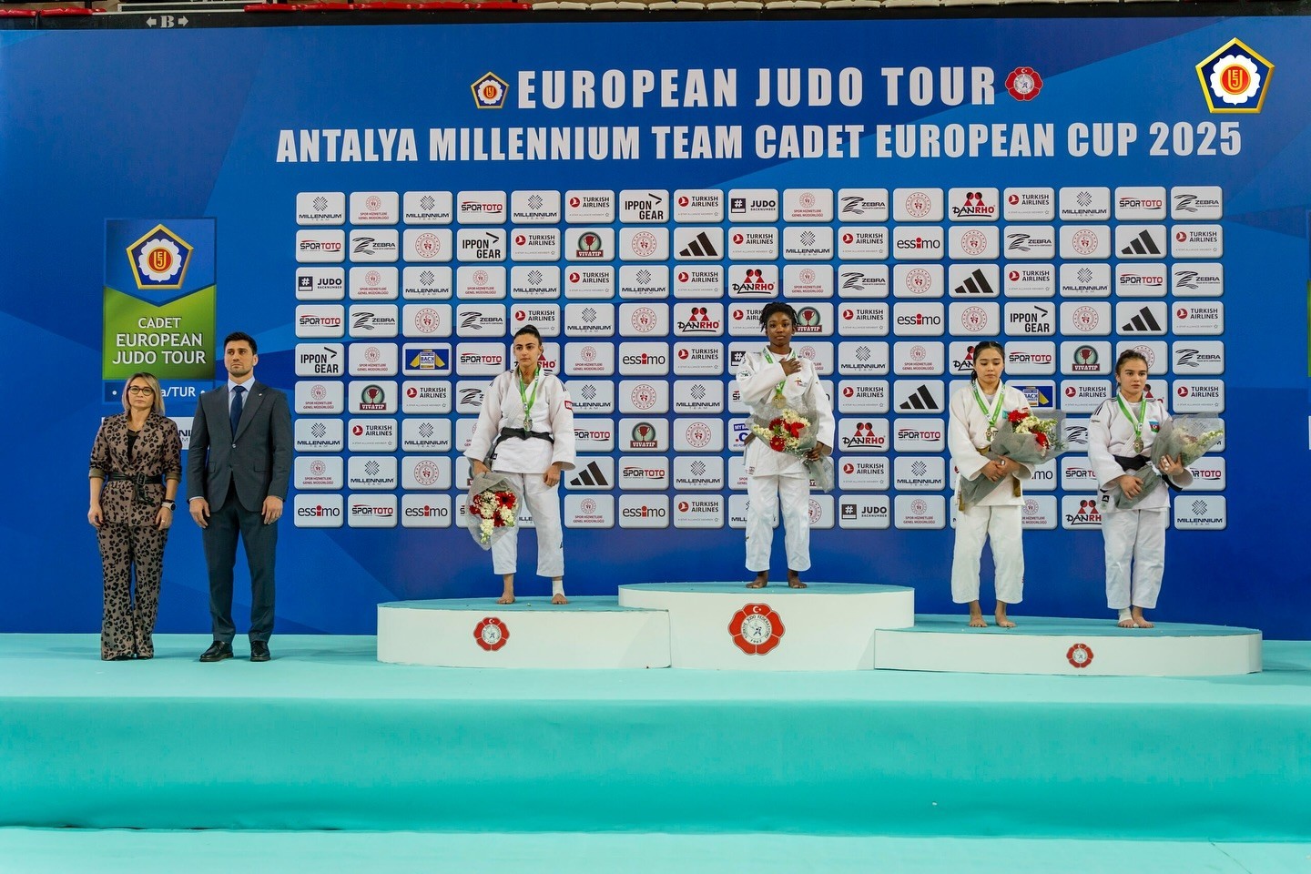 Avropa kubokunun ilk günündə 3 medal - FOTO