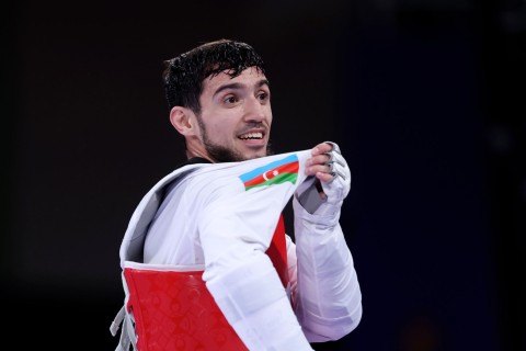 Gashim Magomedov retains world ranking position