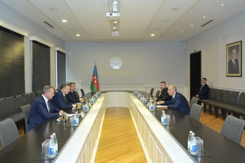 Azerbaijan and Latvia discuss basketball experience exchange - PHOTO