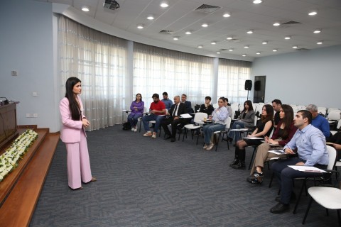 Olimpiya idman növləri üzrə sosial media və marketinq ilə bağlı seminar - FOTO