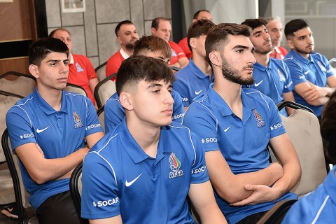 AFFA rəhbərliyi U-21-in düşərgəsində - FOTO